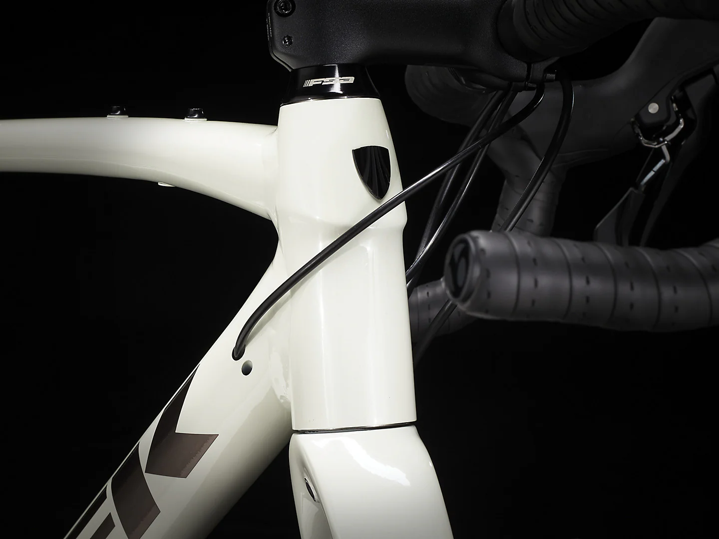 2023 Trek Checkpoint ALR 5 - Era White/Trek Black - Image 4