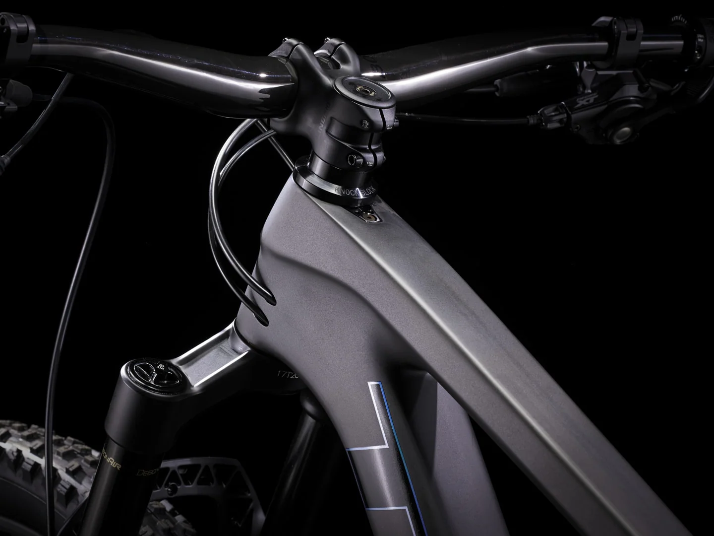 2023 Trek Top Fuel 9.8 XT - Image 4