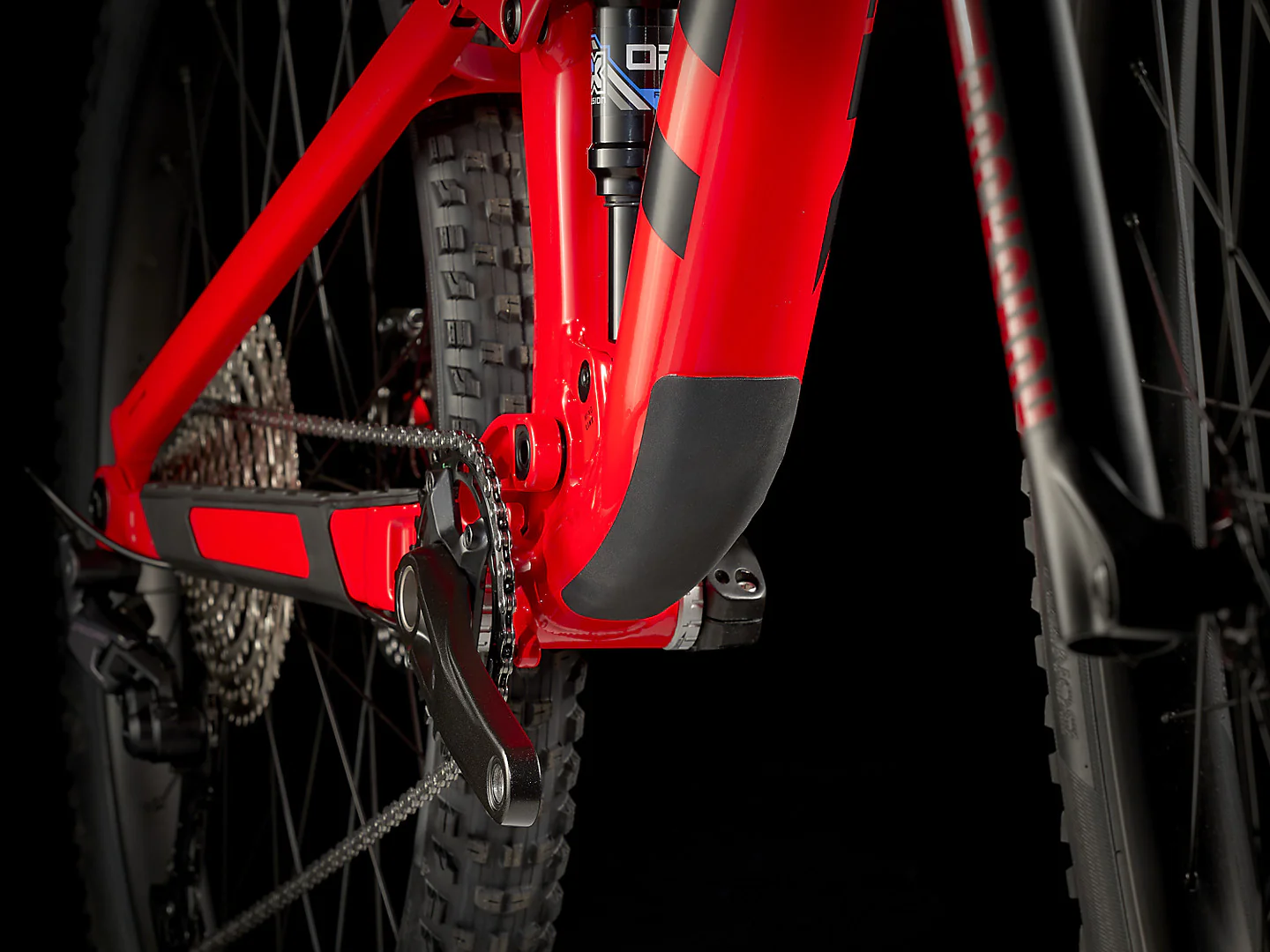 2024 Trek Top Fuel 5 - Radioactive Red - Image 10