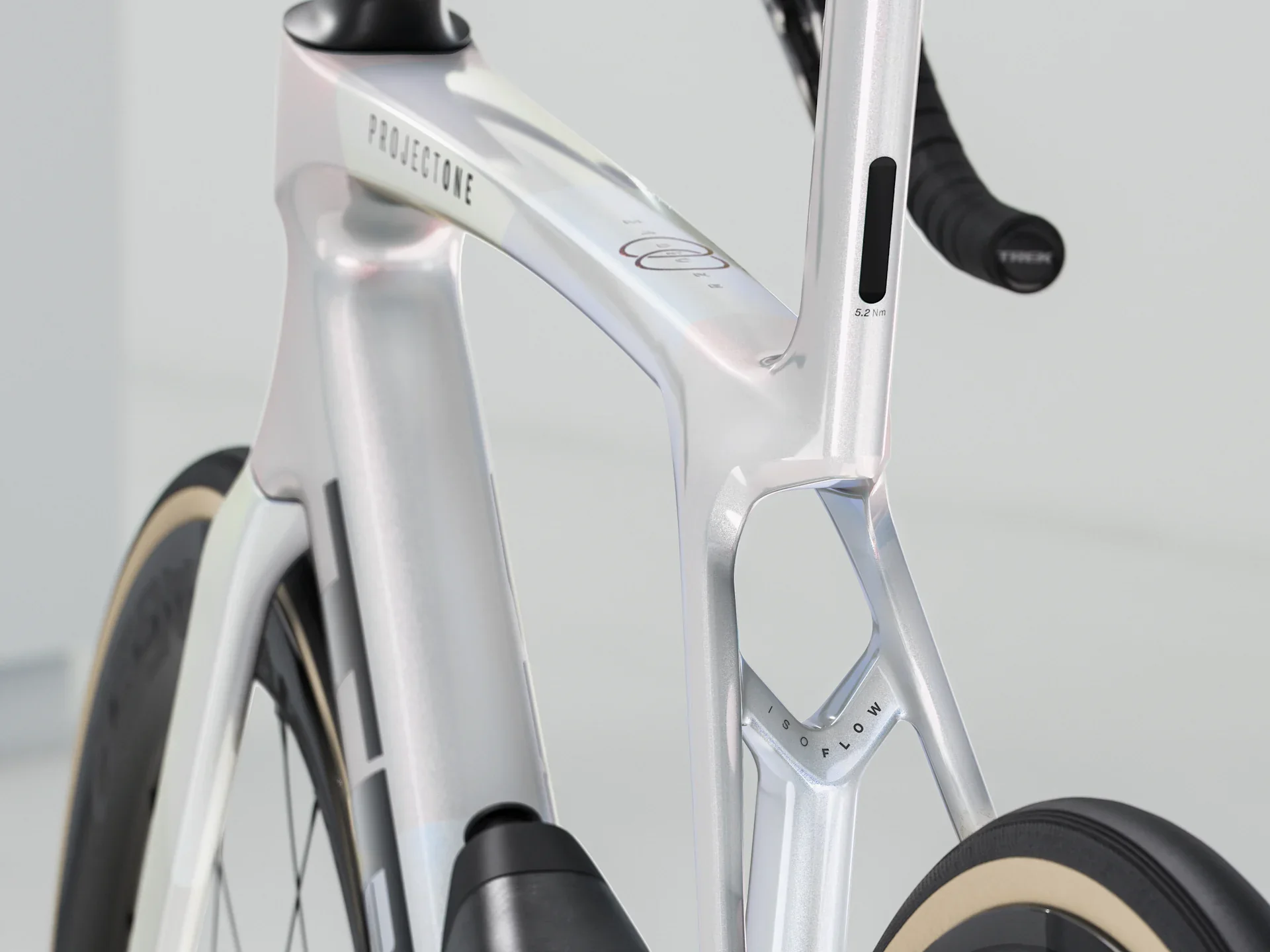2025 Trek Madone SLR 9 AXS Gen 8 - Image 39
