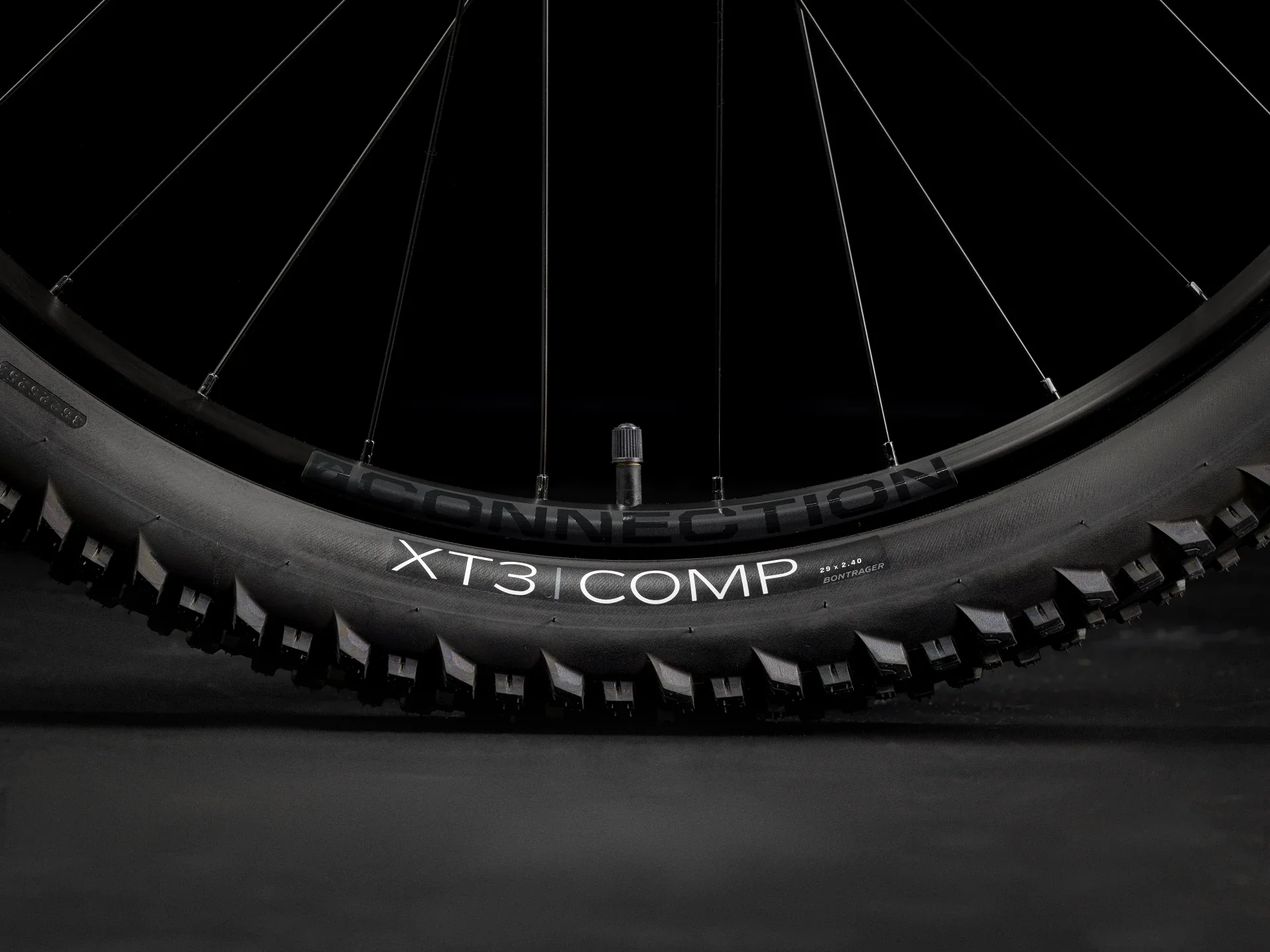 2025 Trek Marlin 5 Gen 3 - Matte Dnister Black - Image 6