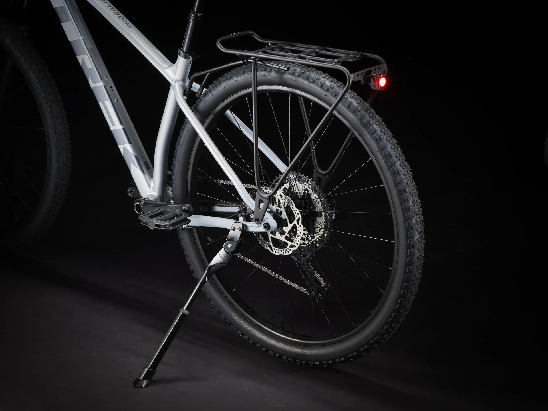 2025 Trek Procaliber 8 - Plasma Grey Pearl - Image 12