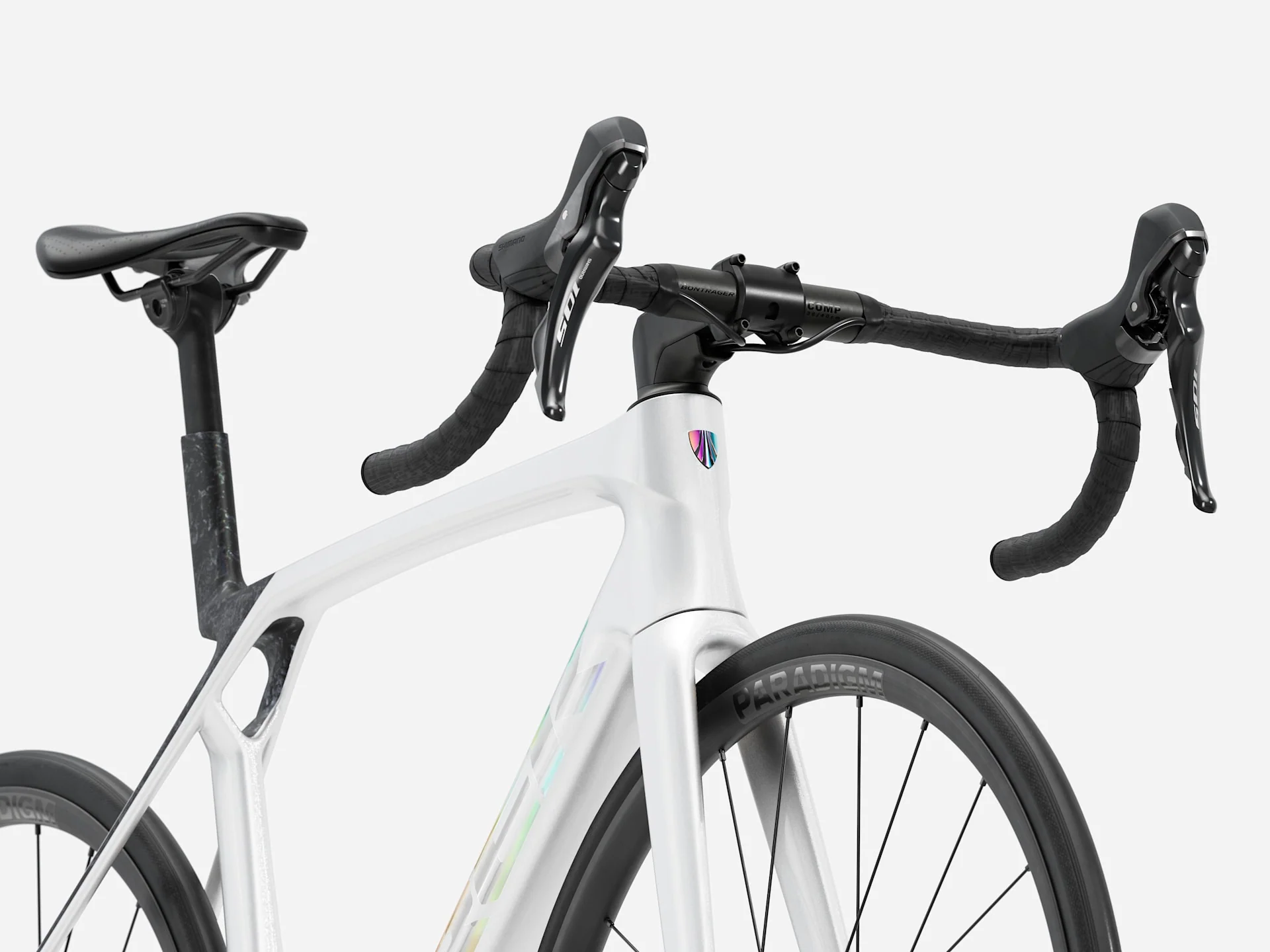 2026 Trek Madone SL 5 Gen 8 - Gloss Crystal White/Matte Deep Smoke - Image 4