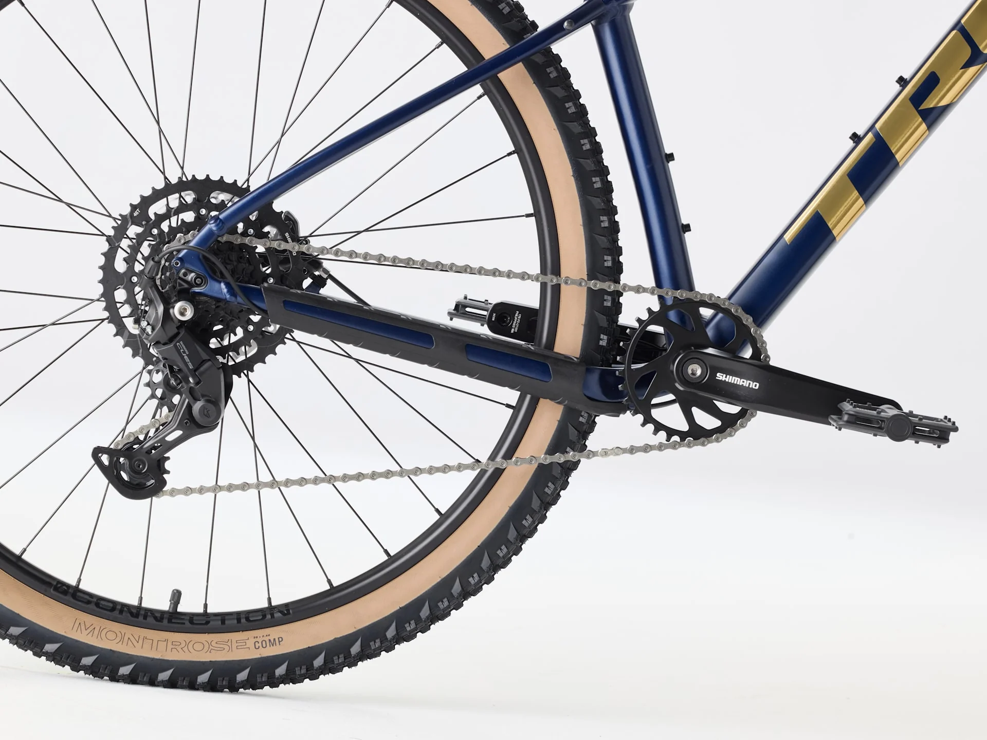 2026 Trek Marlin 5 Gen 3 - Mulsanne Blue - Image 6