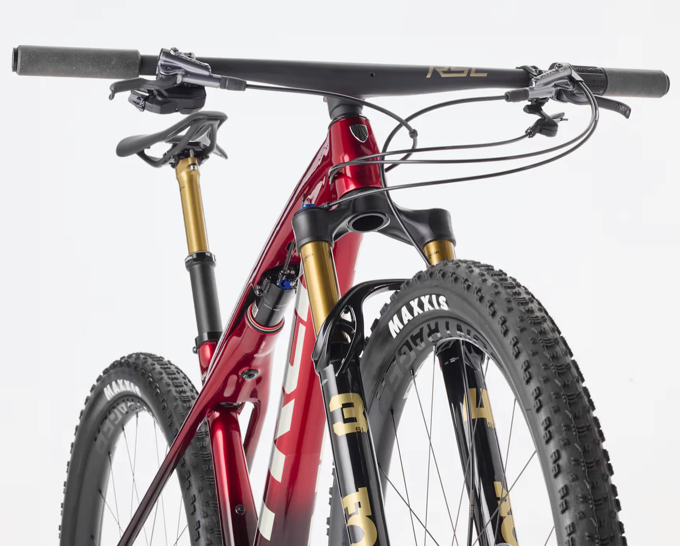 2026 Trek Supercaliber SLR 9.9 XTR Di2 Gen 2- Red Smoke Drizzle - Image 4