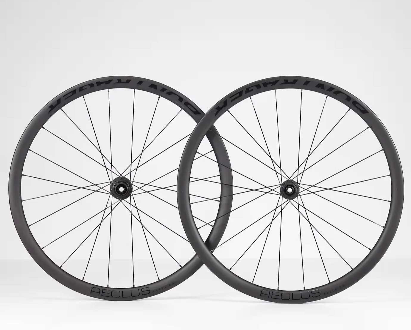 Bontrager Aeolus Elite 35 TLR Disc Road Front Wheel - Image 2