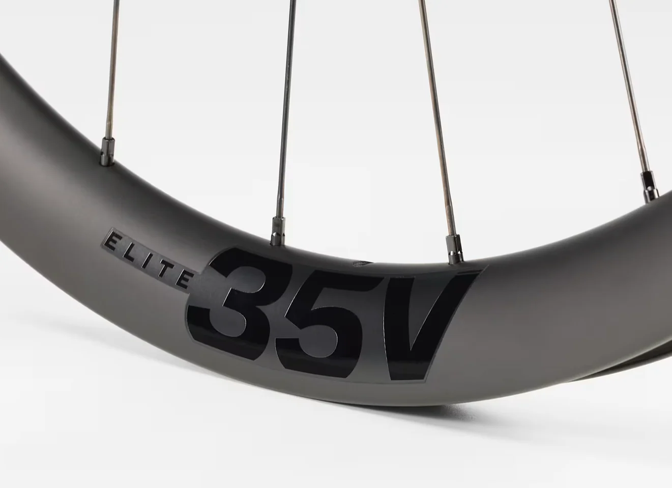 Bontrager Aeolus Elite 35V TLR Disc Gravel Rear Wheel - Image 3