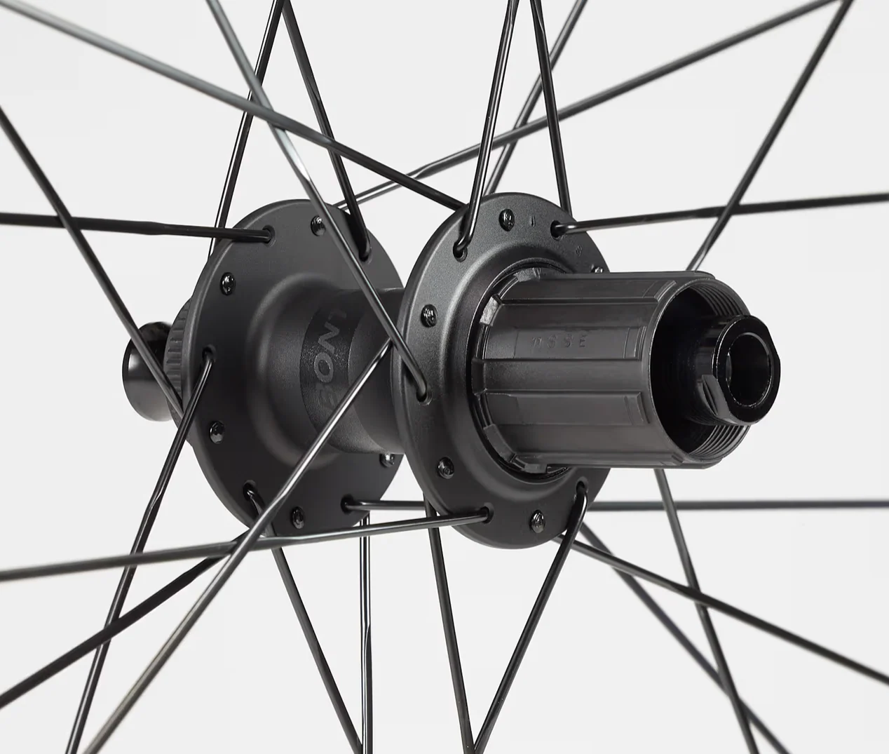 Bontrager Aeolus Elite 35V TLR Disc Gravel Rear Wheel - Image 4