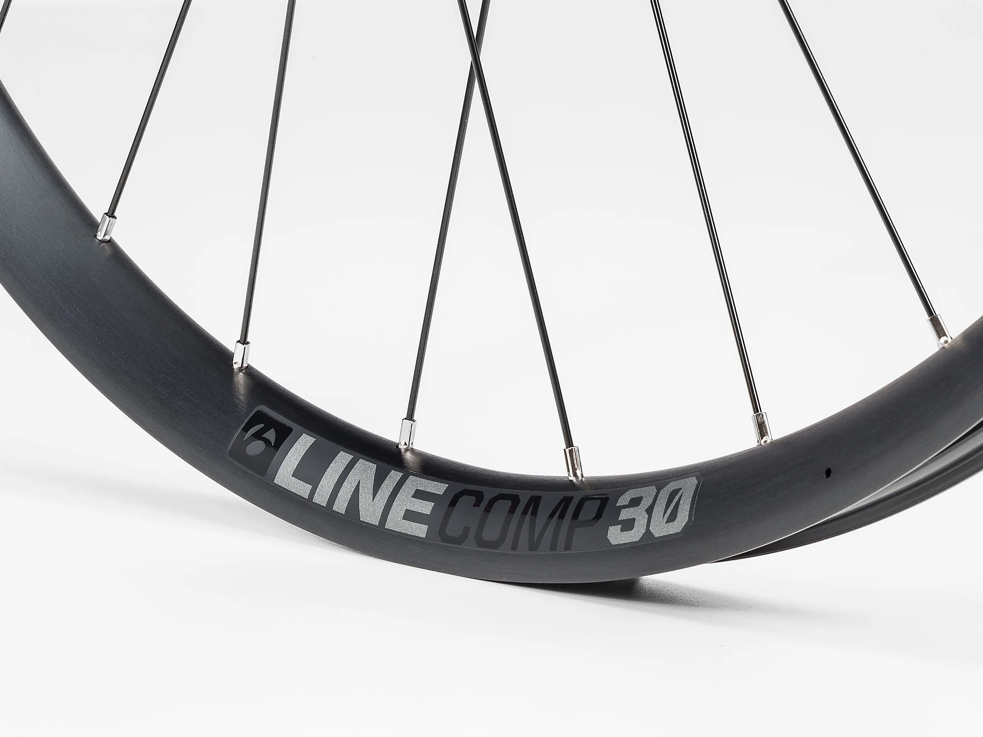 Bontrager Line Comp 30 TLR Boost 29" Disc MTB Wheelset - Image 4