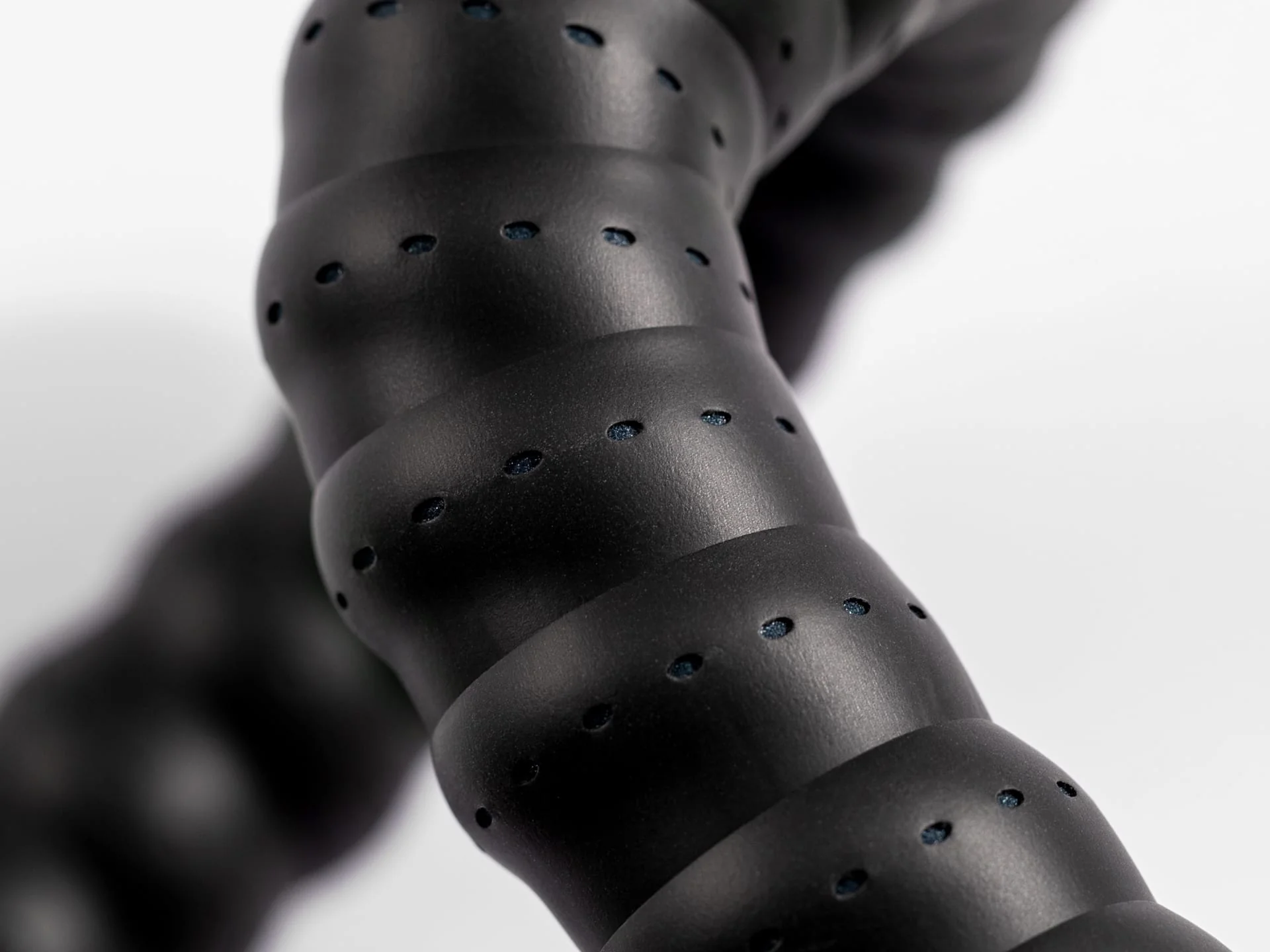 Bontrager Perf Line Handlebar Tape Set- Black - Image 2