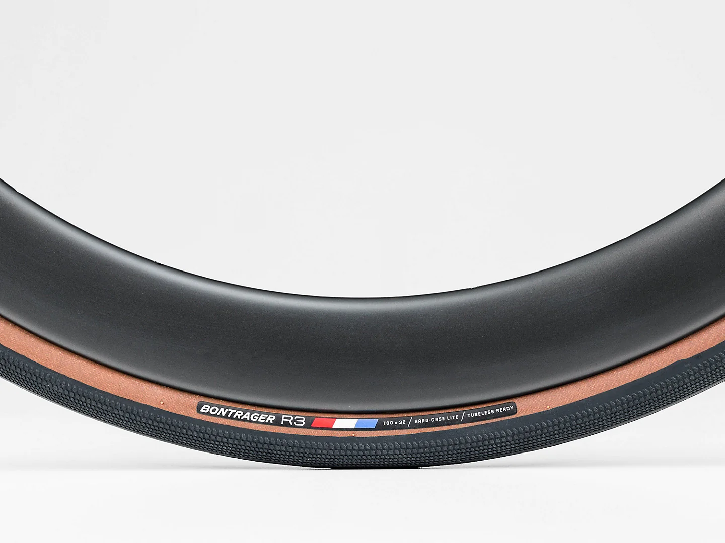 Bontrager R3 Hard-Case Lite TLR Road Tyre - Image 2