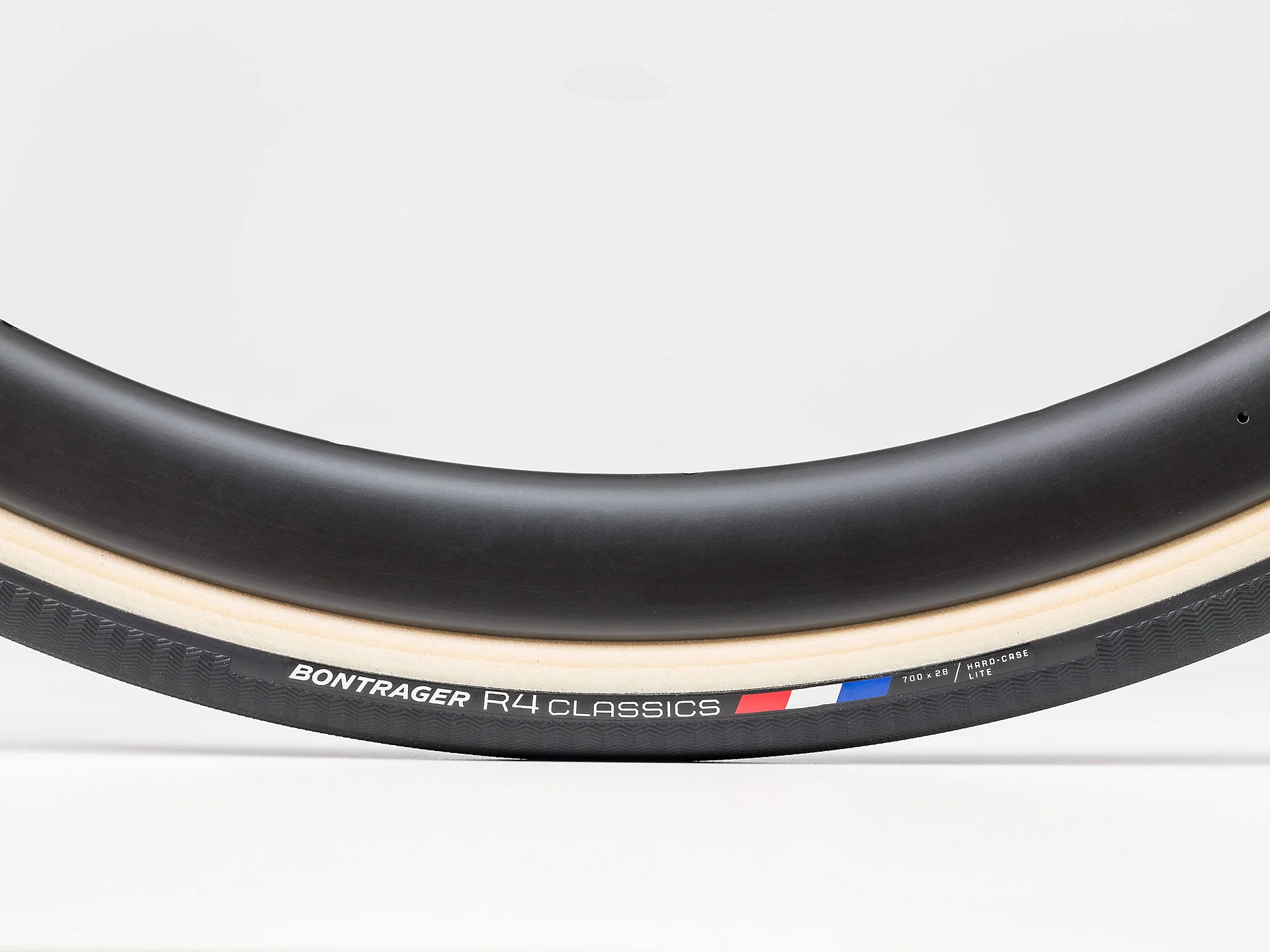 Bontrager R4 Classics Hard-Case Lite Road Tyre - Image 3