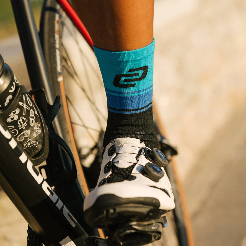 Ciovita Crew Cycling Socks- Blue Stripe - Image 3
