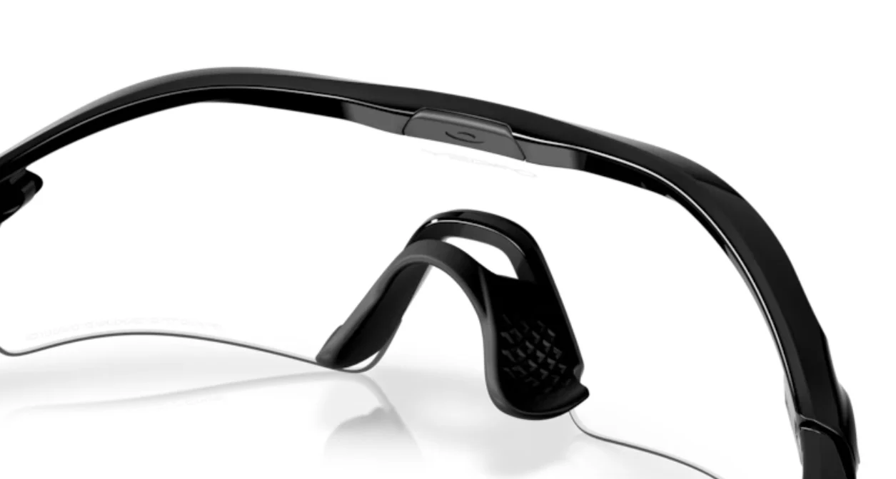 Oakley Radar Plate- Polished Black Photochromic - Image 6