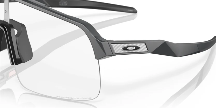 Oakley Sutro Lite Matte Carbon - Photochromic - Image 8