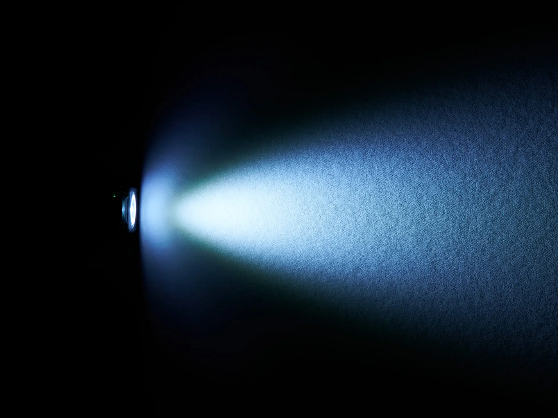 Trek Ion 200 RT Front Bike Light - Image 4