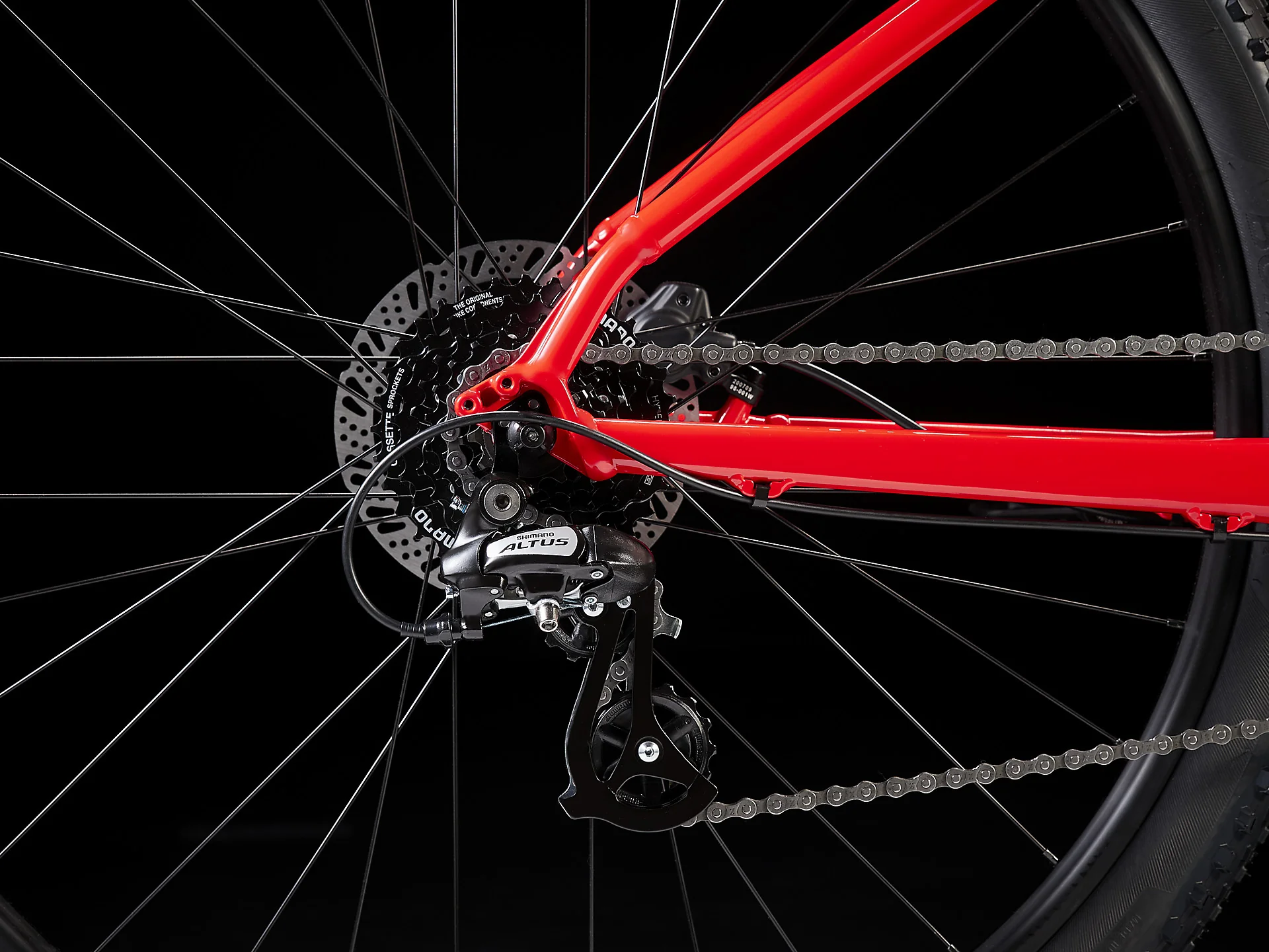 Trek Marlin 5 Gen 2 - Radioactive Red - Image 3