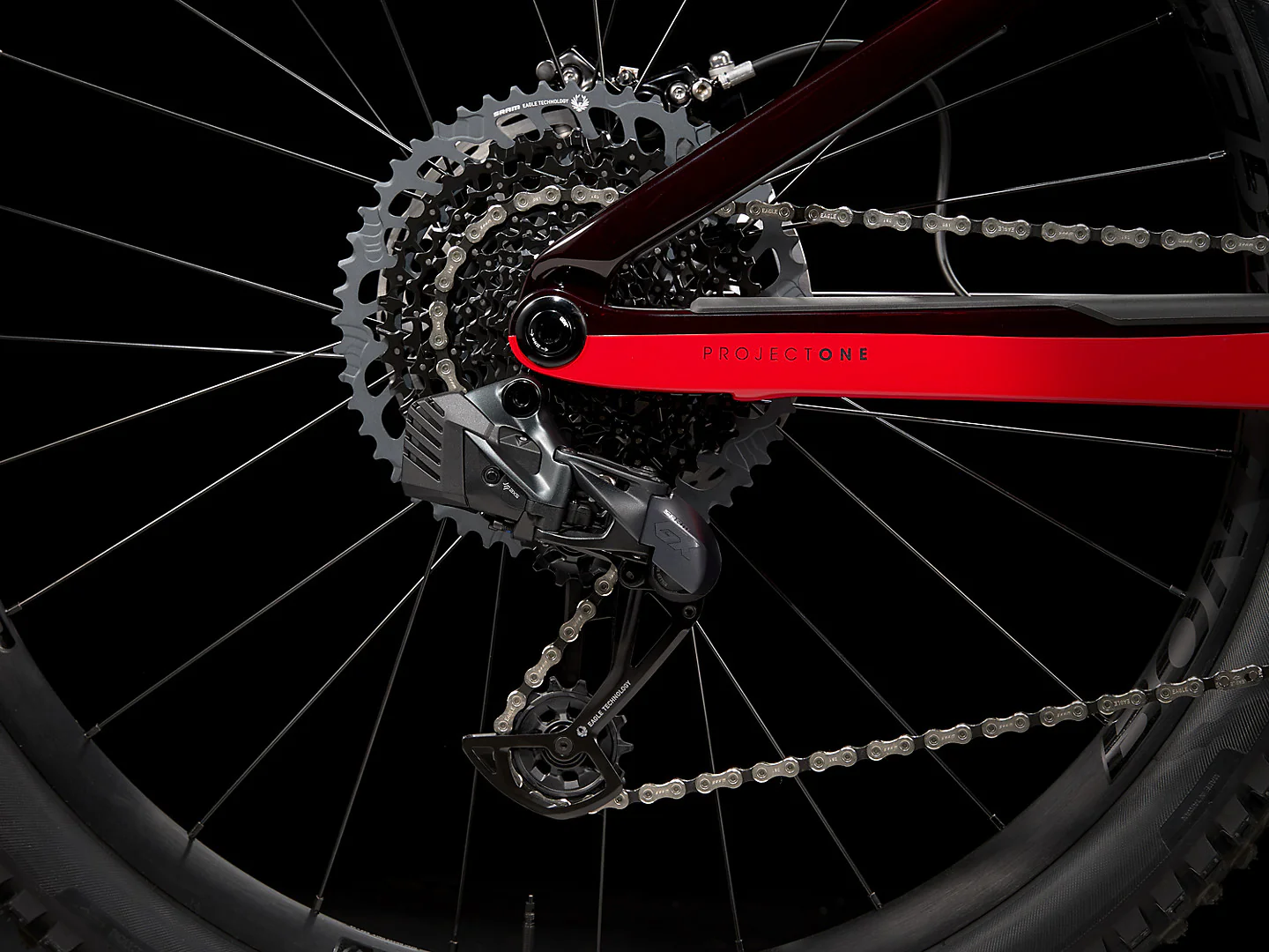 Trek Rail 9.8 GX AXS - Carbon Red Smoke/Viper Red - Image 10